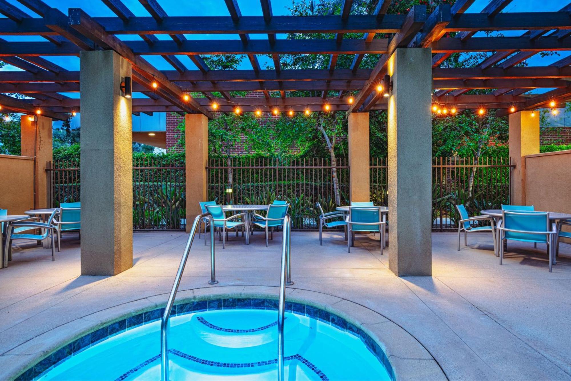 Hotel Springhill By Marriott Maingate 3*