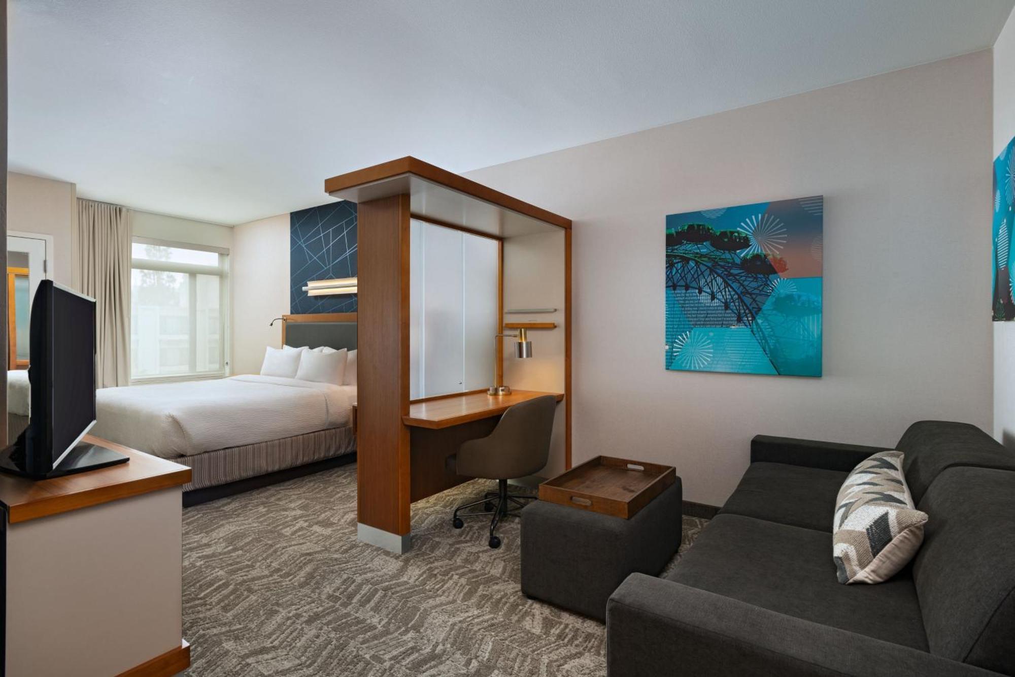 Springhill By Marriott Maingate Hotel